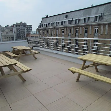 The Cornr Seaview Hotel