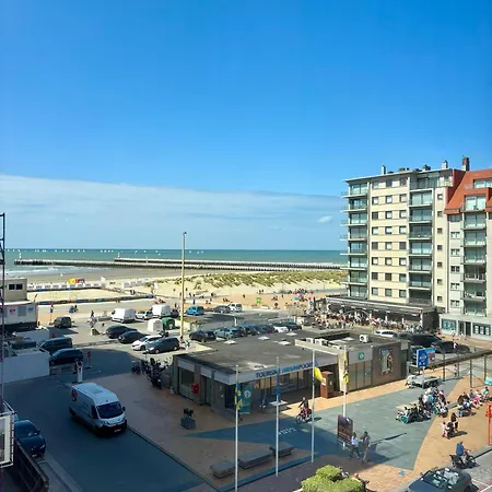 The Cornr Seaview מלון 2*