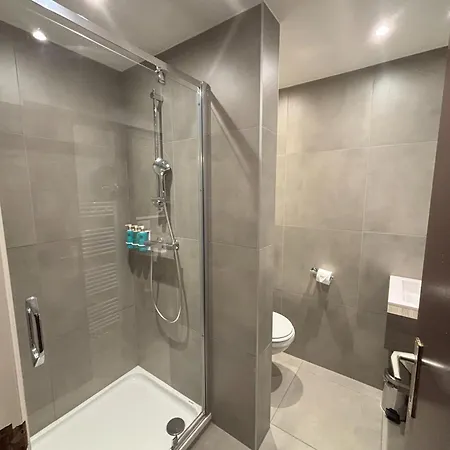 The Cornr Seaview Hotel