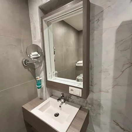 The Cornr Seaview Nieuwpoort