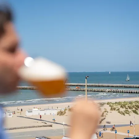The Cornr Seaview 3* Nieuwpoort