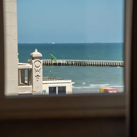 The Cornr Seaview Hotel Nieuwpoort