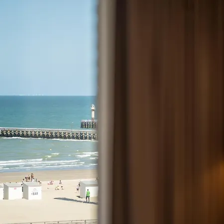The Cornr Seaview Nieuwpoort