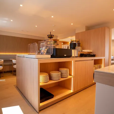 Hotel The Cornr Seaview Nieuwpoort