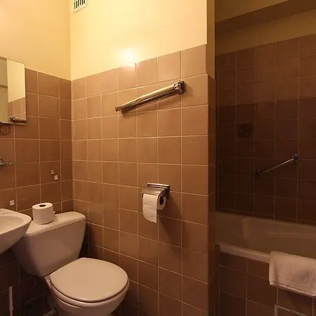 The Cornr Seaview Hotel