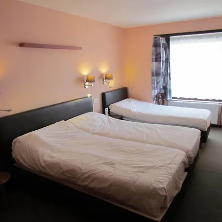 Uilenspiegel Szálloda 2*