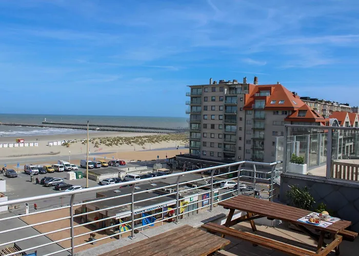 Szálloda The Cornr Seaview Nieuwpoort