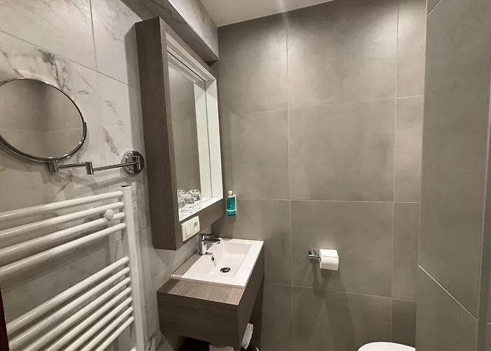 酒店 The Cornr Seaview