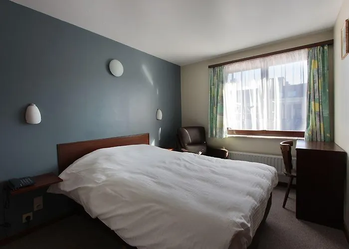 The Cornr Seaview Szálloda