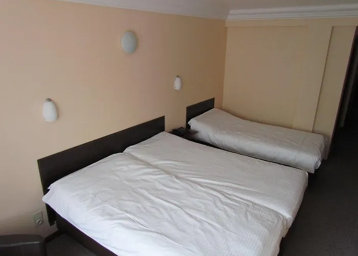 The Cornr Seaview 酒店 尼乌波特