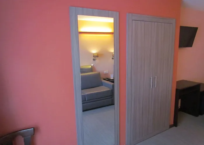 The Cornr Seaview 2* 尼乌波特